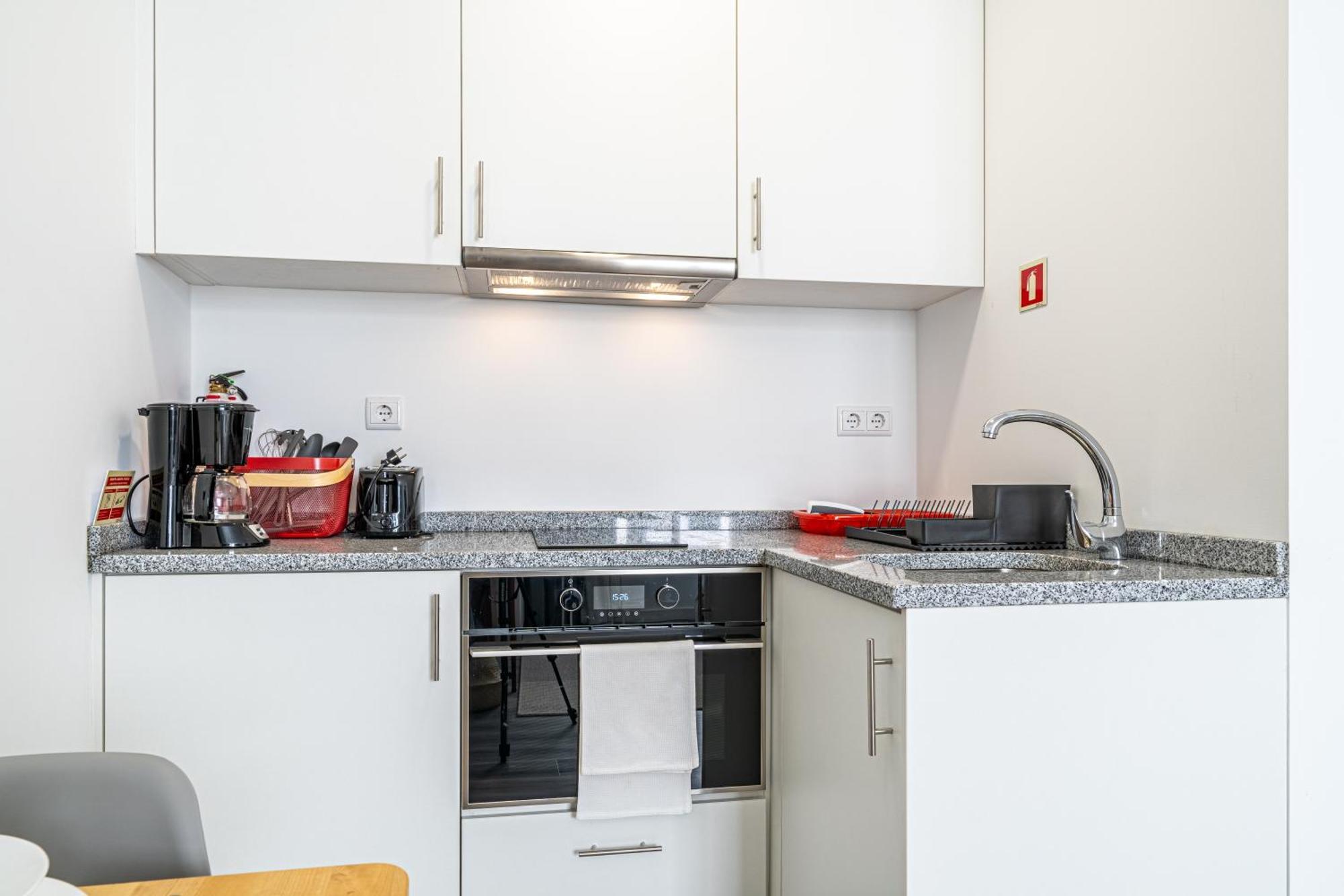 Tanoeiros Apartments Фуншал Екстериор снимка