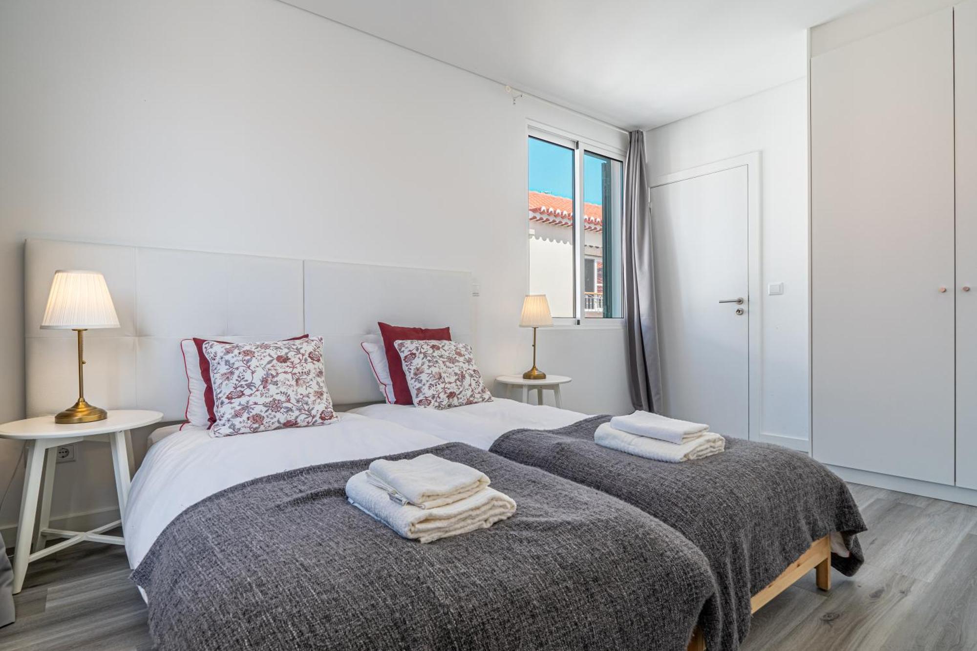 Tanoeiros Apartments Фуншал Екстериор снимка